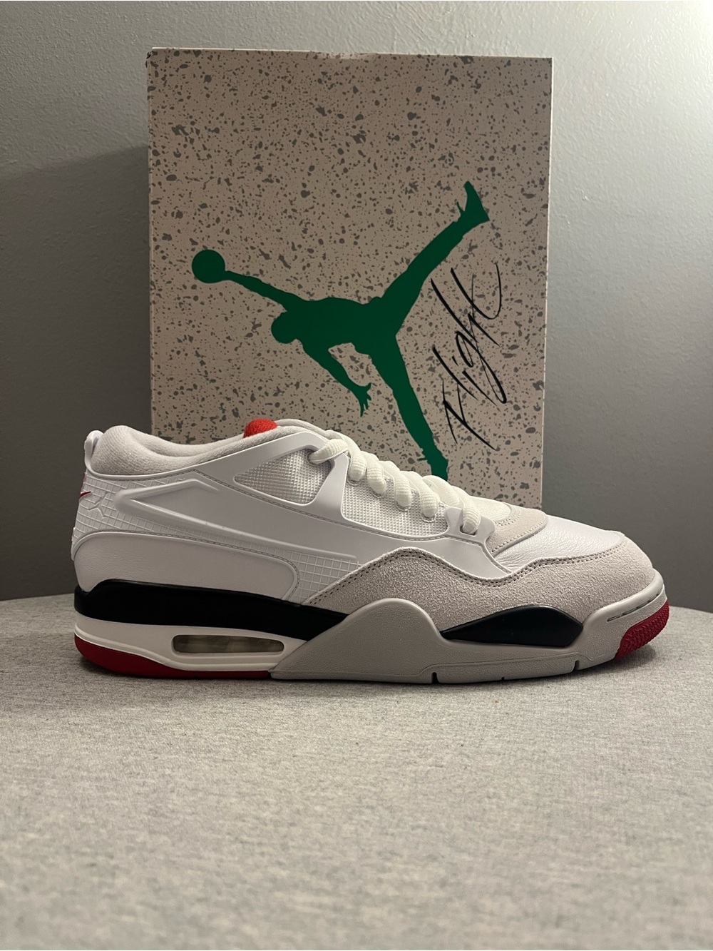 Nike Air Jordan 4 RM White Varsity Fire Red Black Mens Shoe Size 11.5 FQ7939-102 - Picture 2 of 12